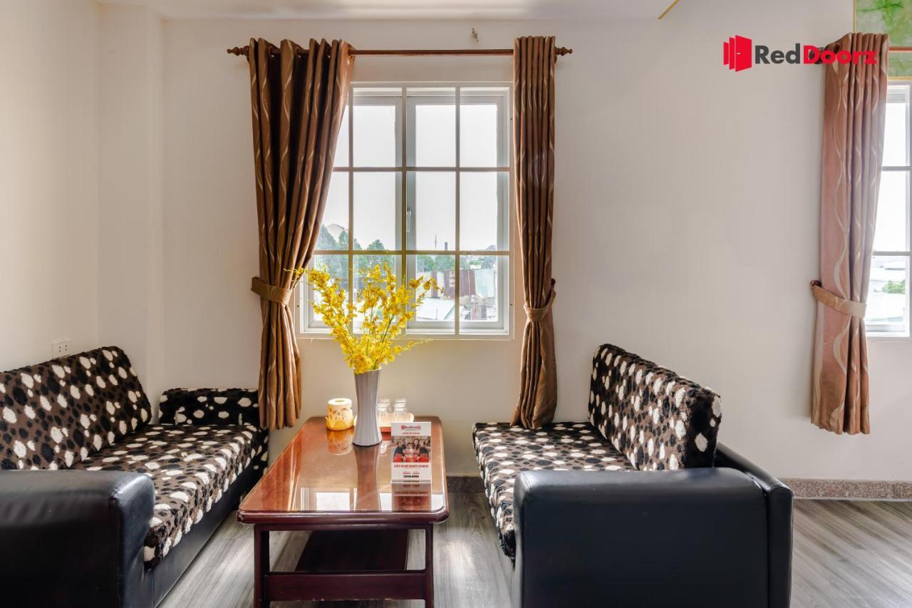 הו צ'י מין סיטי Reddoorz Tahami Hotel Near Kha Van Can מראה חיצוני תמונה